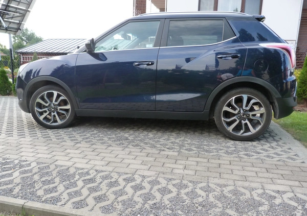 SsangYong Tivoli cena 39700 przebieg: 108820, rok produkcji 2016 z Rzeszów małe 191